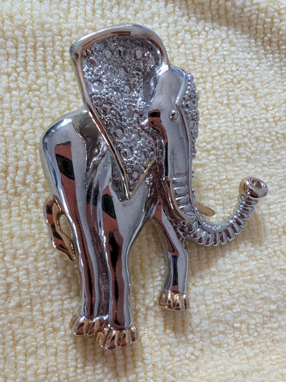 Elephant Broche - Picture 3 of 5